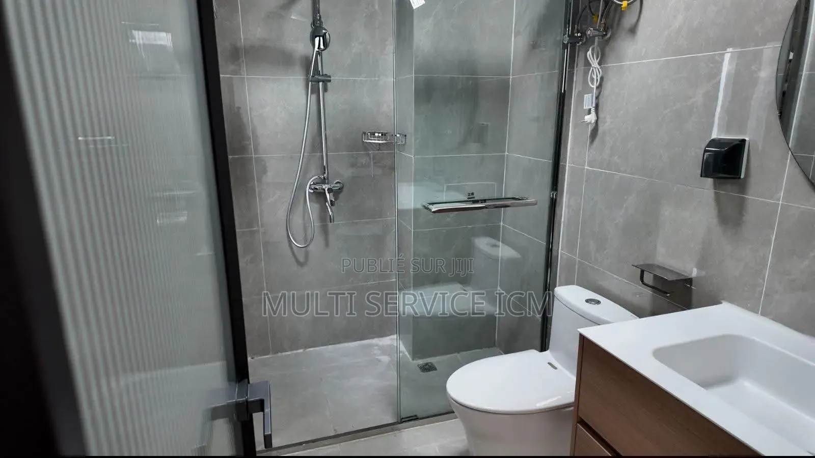 3chbre Appartement dans Ismaël Coulibaly, Marcory à Vendre