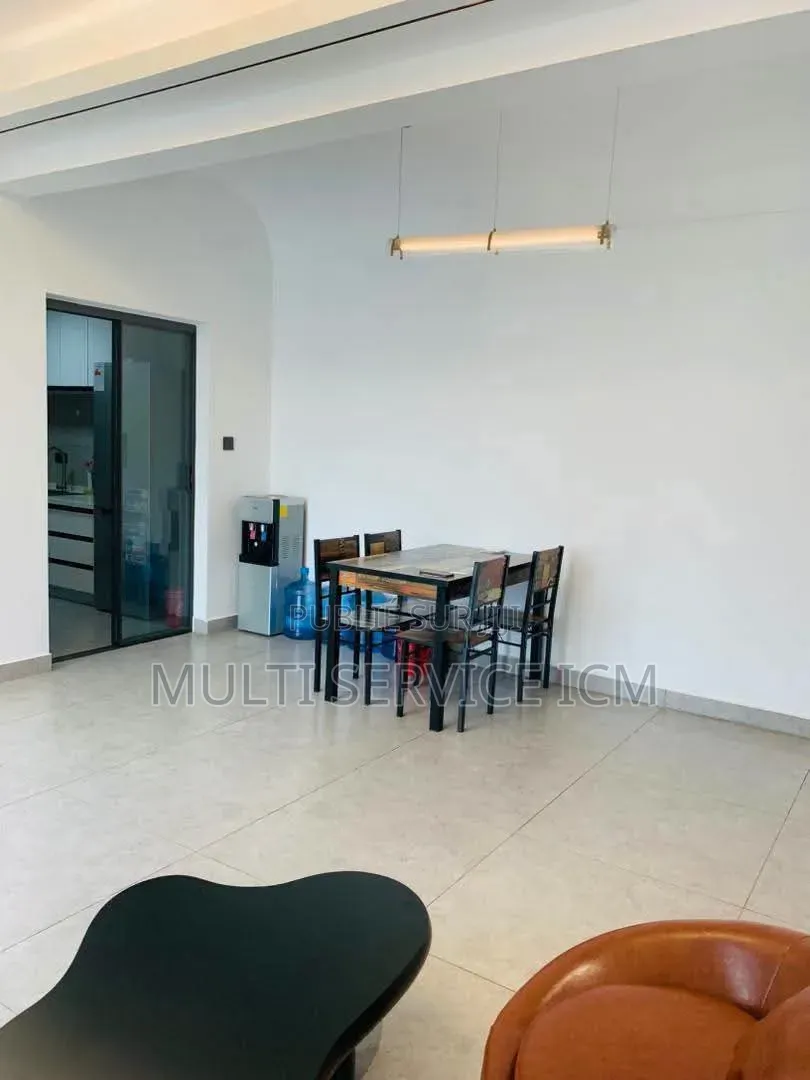 3chbre Appartement dans Ismaël Coulibaly, Marcory à Vendre