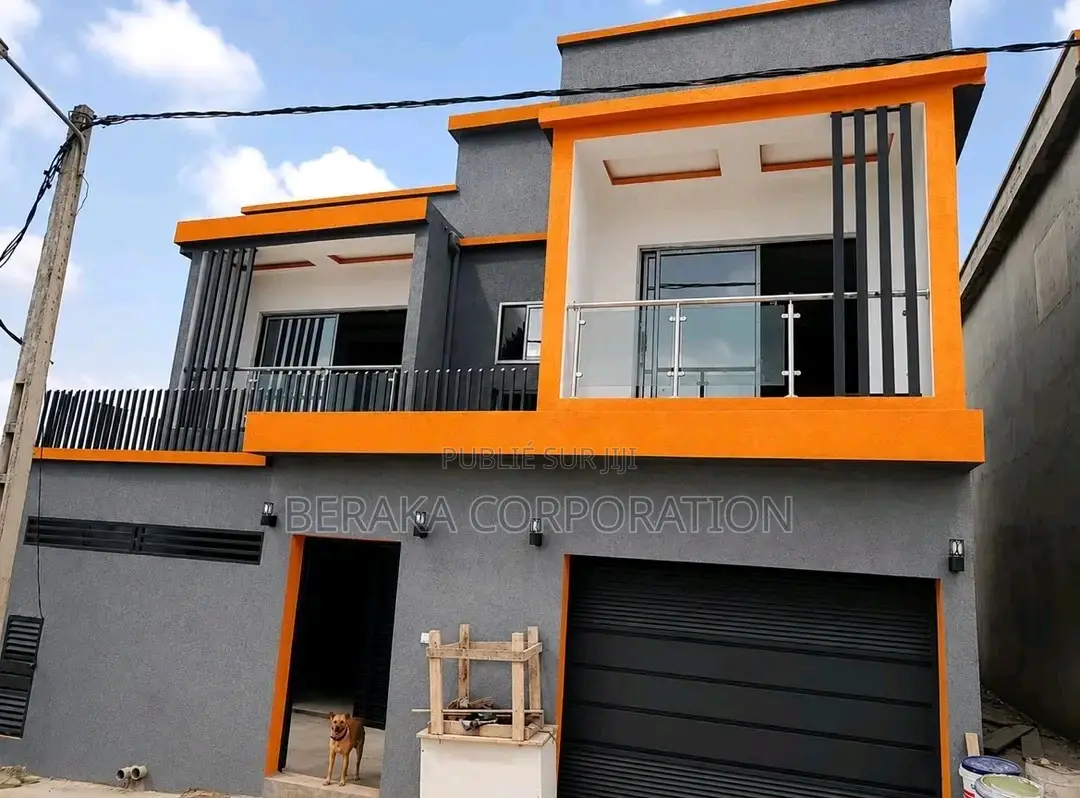 3chbre Duplex dans Beraka Corporation, Cocody à Vendre