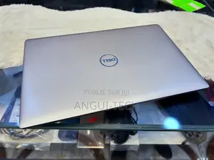 Nouveau Dell Latitude 5540 16GB Intel Core i5 SSD 512GB
