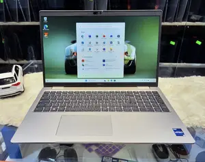 Nouveau Dell Latitude 5540 16GB Intel Core i5 SSD 512GB