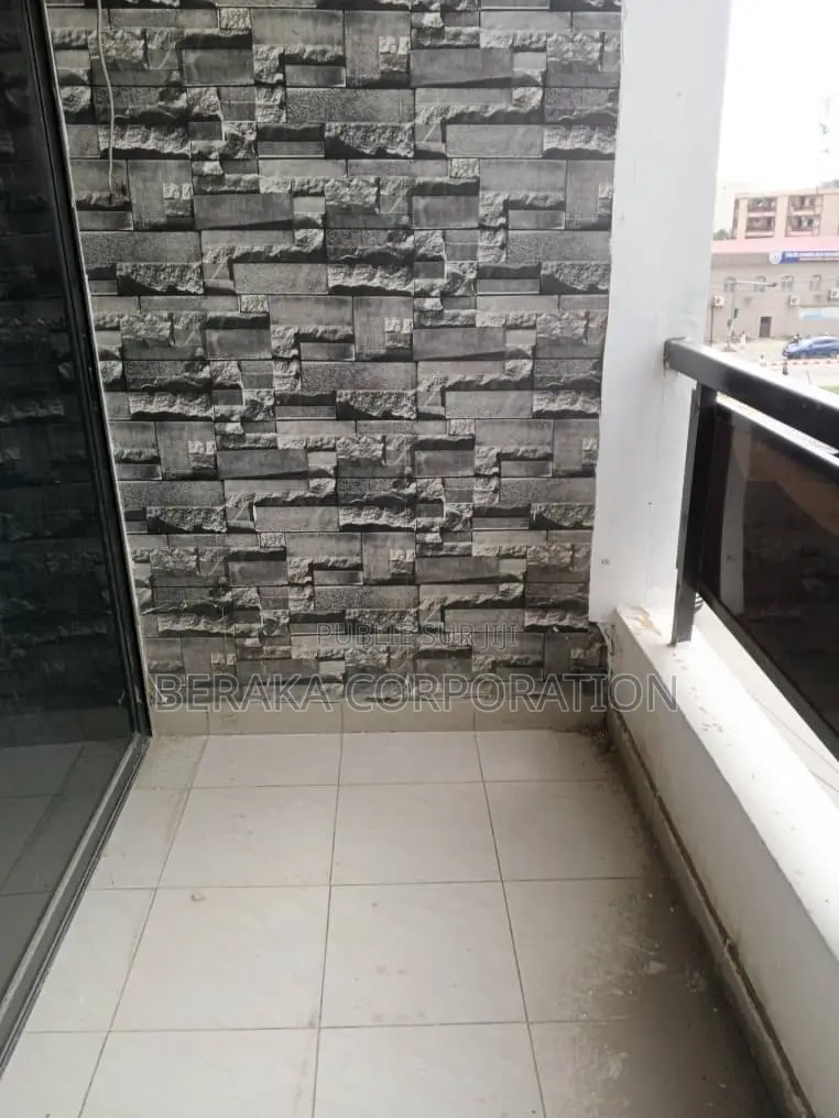 2chbre Appartement dans Beraka Corporation, Cocody à Vendre
