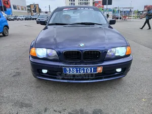 BMW 318i 2000 Bleu