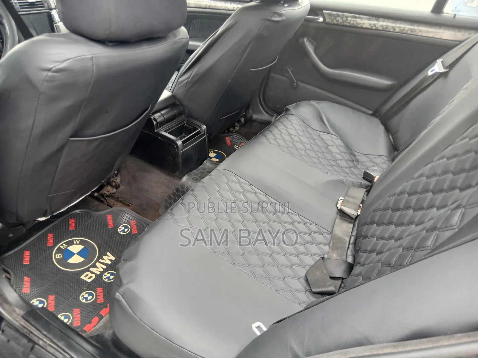 BMW 318i 2000 Bleu
