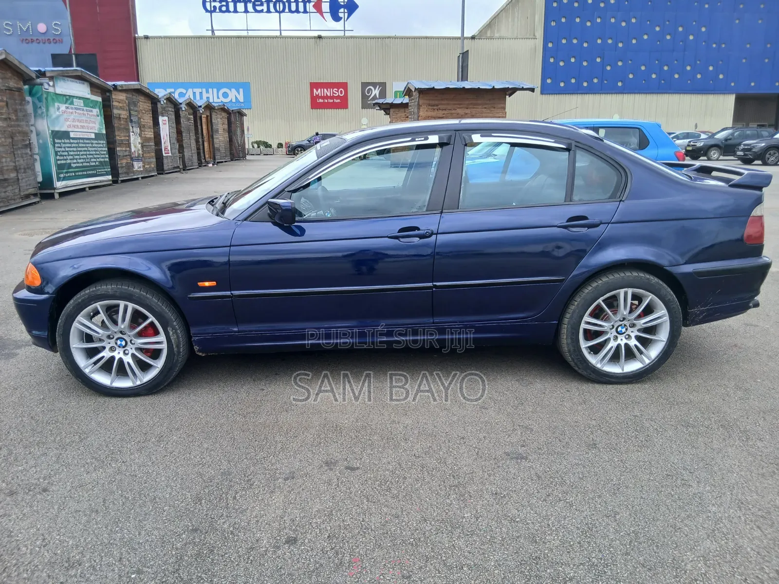 BMW 318i 2000 Bleu