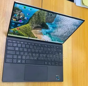 Nouveau HP 290 G4 All-in-One 128GB Qualcomm Snapdragon X Elite 4T