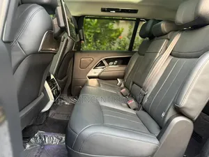 Land Rover Range Rover Vogue 2024 Noir