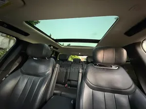 Land Rover Range Rover Vogue 2024 Noir
