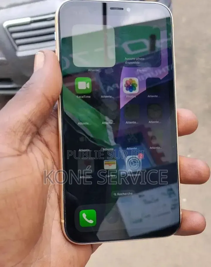 Nouveau Apple iPhone XR 64 GB Jaune