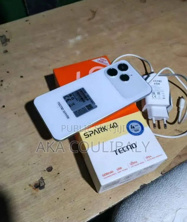 Nouveau Tecno Spark 40 256 GB Autre