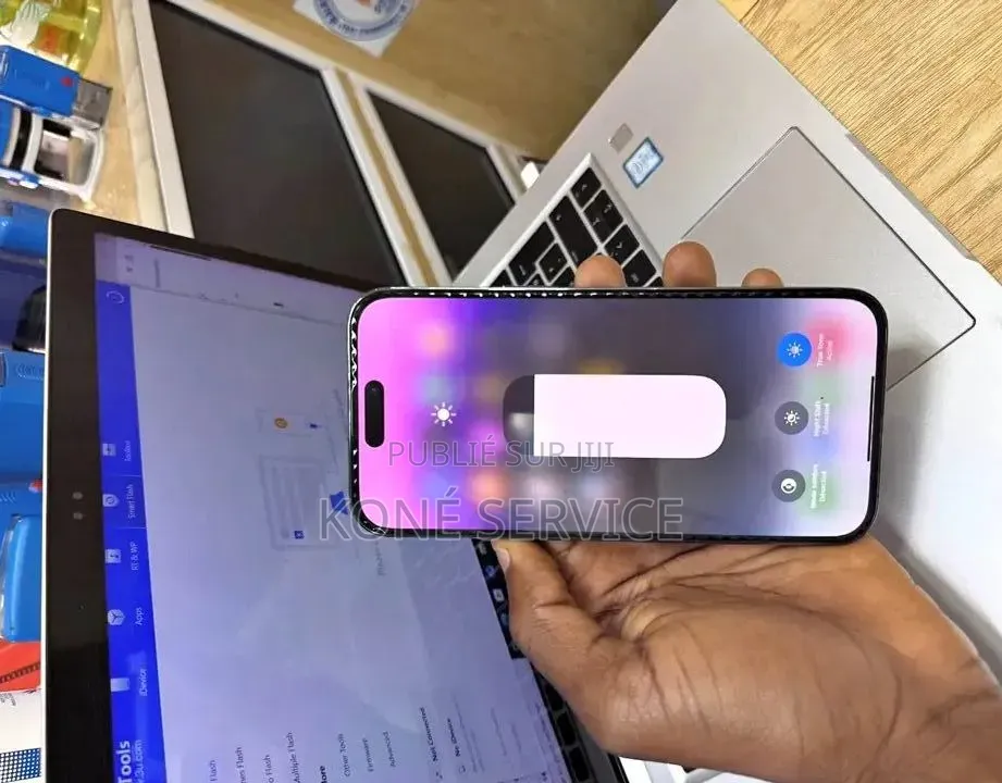 Nouveau Apple iPhone 14 Pro 256 GB Gris