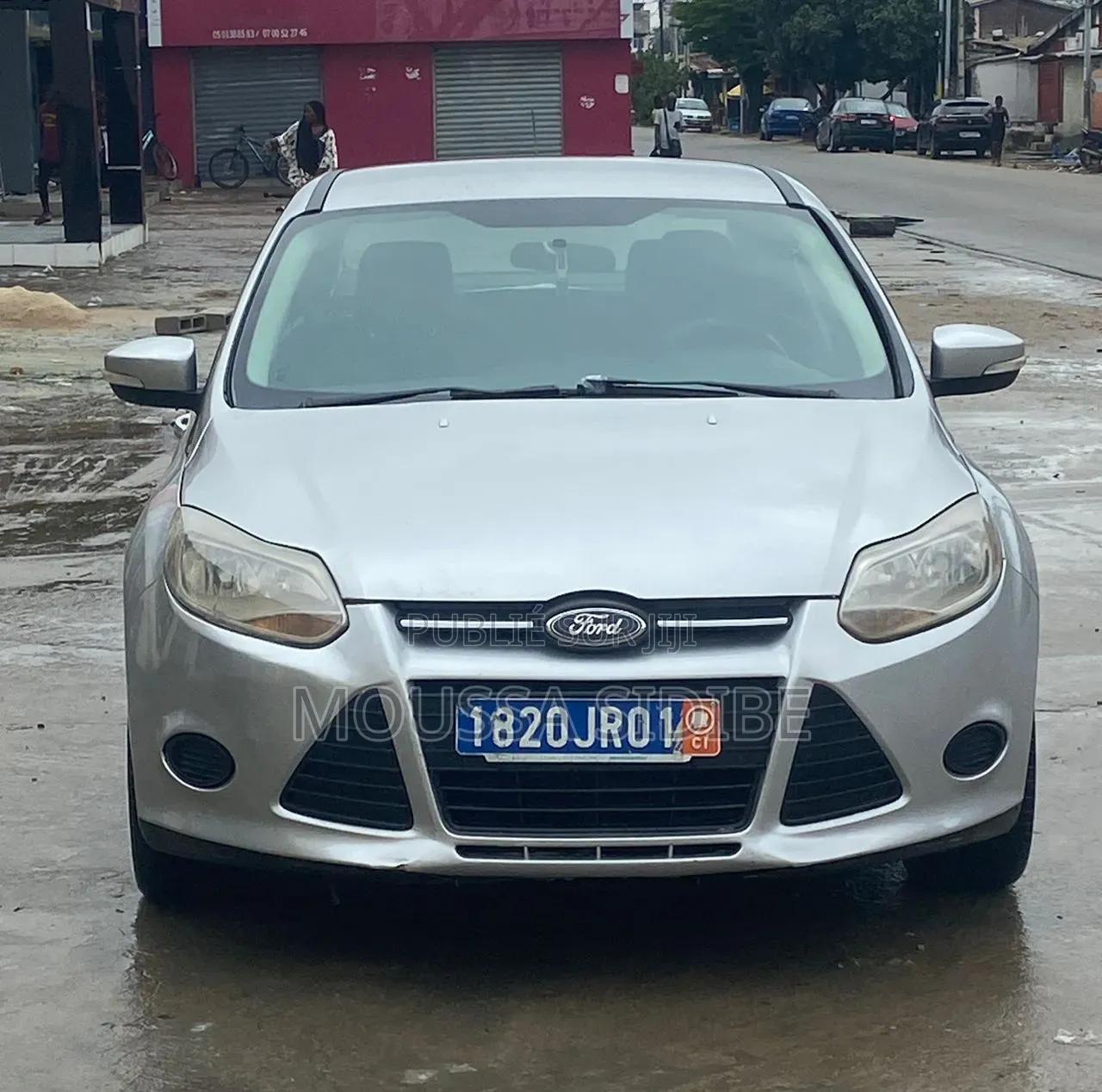 Ford Focus 2014 Gris