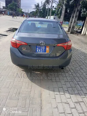 Toyota Corolla 2017 Gris