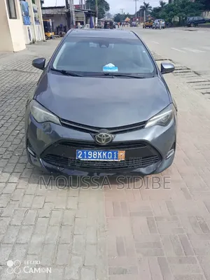 Toyota Corolla 2017 Gris