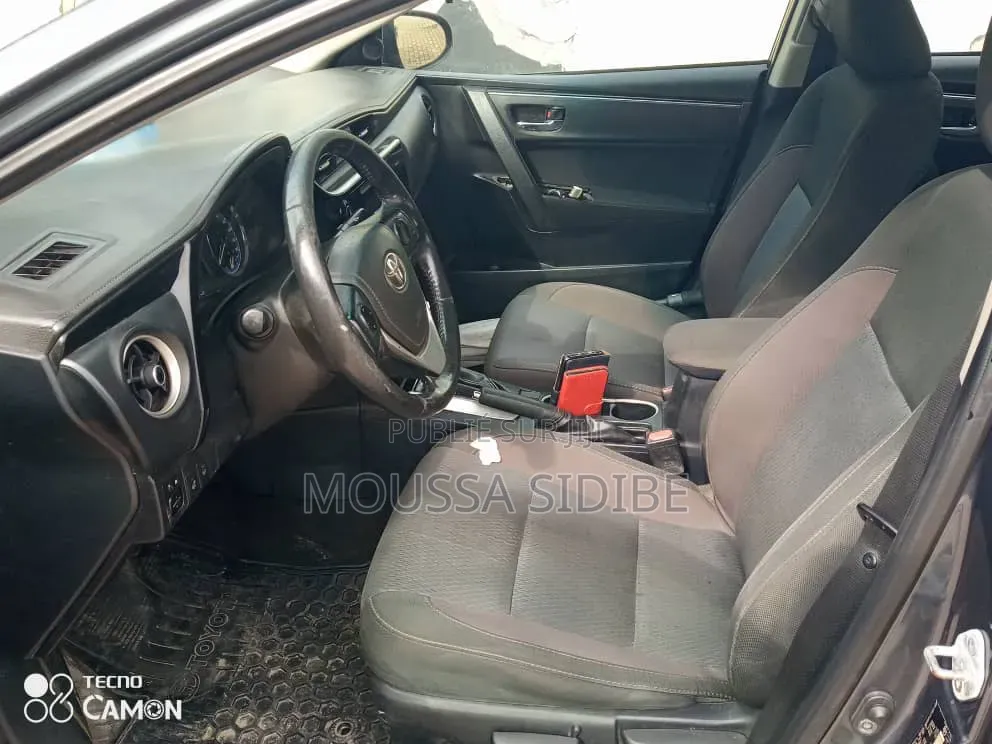 Toyota Corolla 2017 Gris