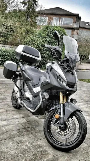 Nouveau Yamaha NMAX 155 2025 Blanc