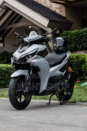 Nouveau Yamaha NMAX 155 2025 Blanc