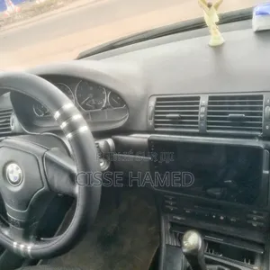 BMW 318ti 2000 Noir
