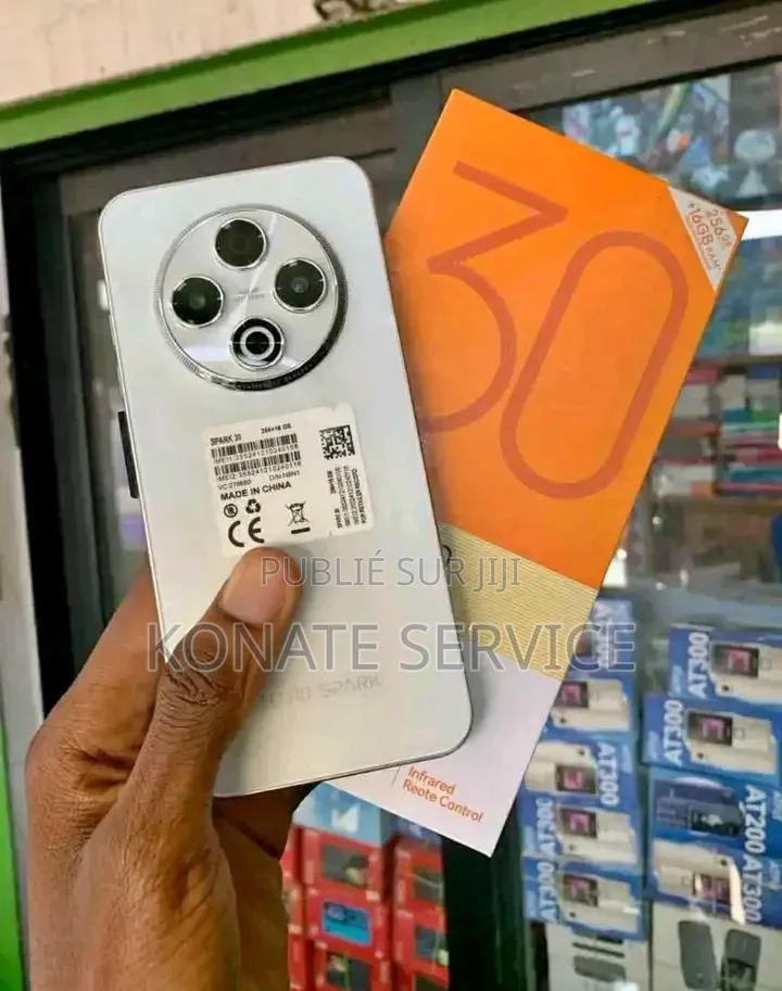 Nouveau Tecno Camon 30 256 GB Autre