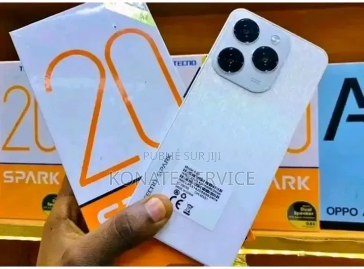 Nouveau Tecno Camon 30 256 GB Autre