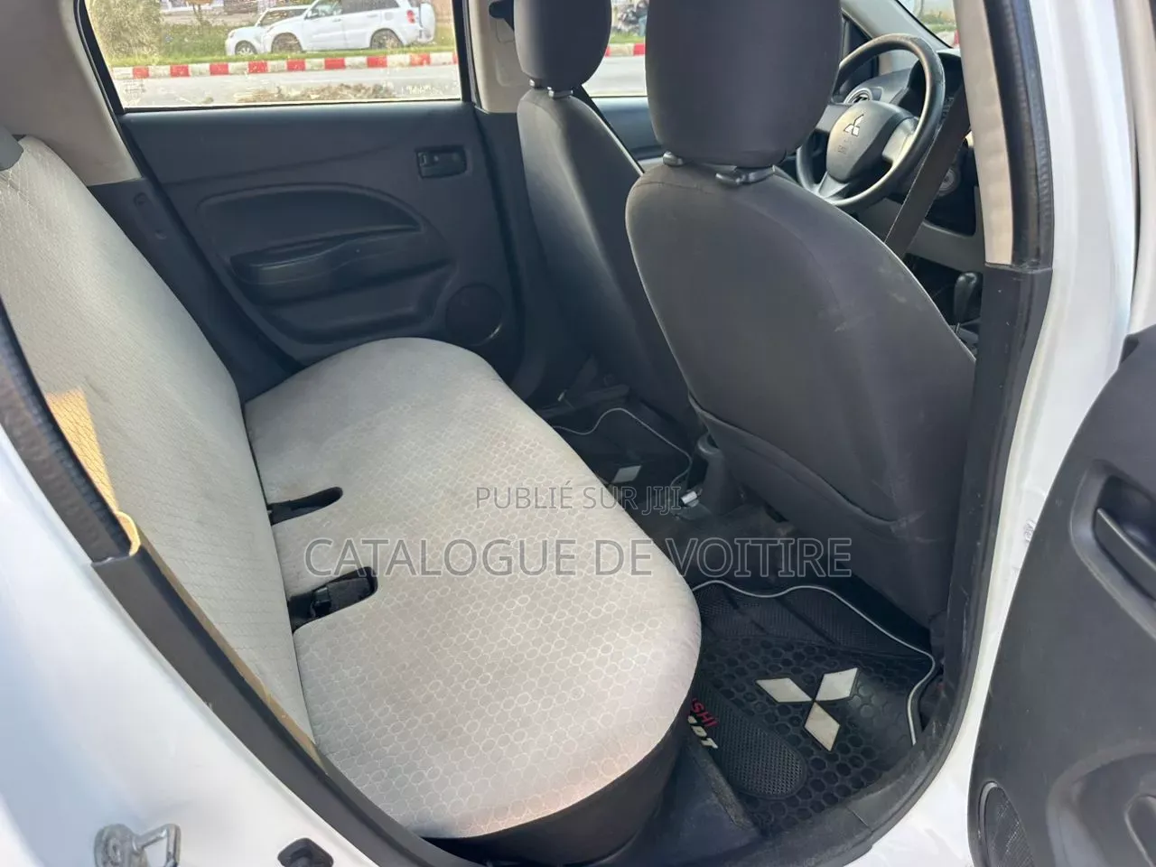 Mitsubishi Mirage 2014 Blanc