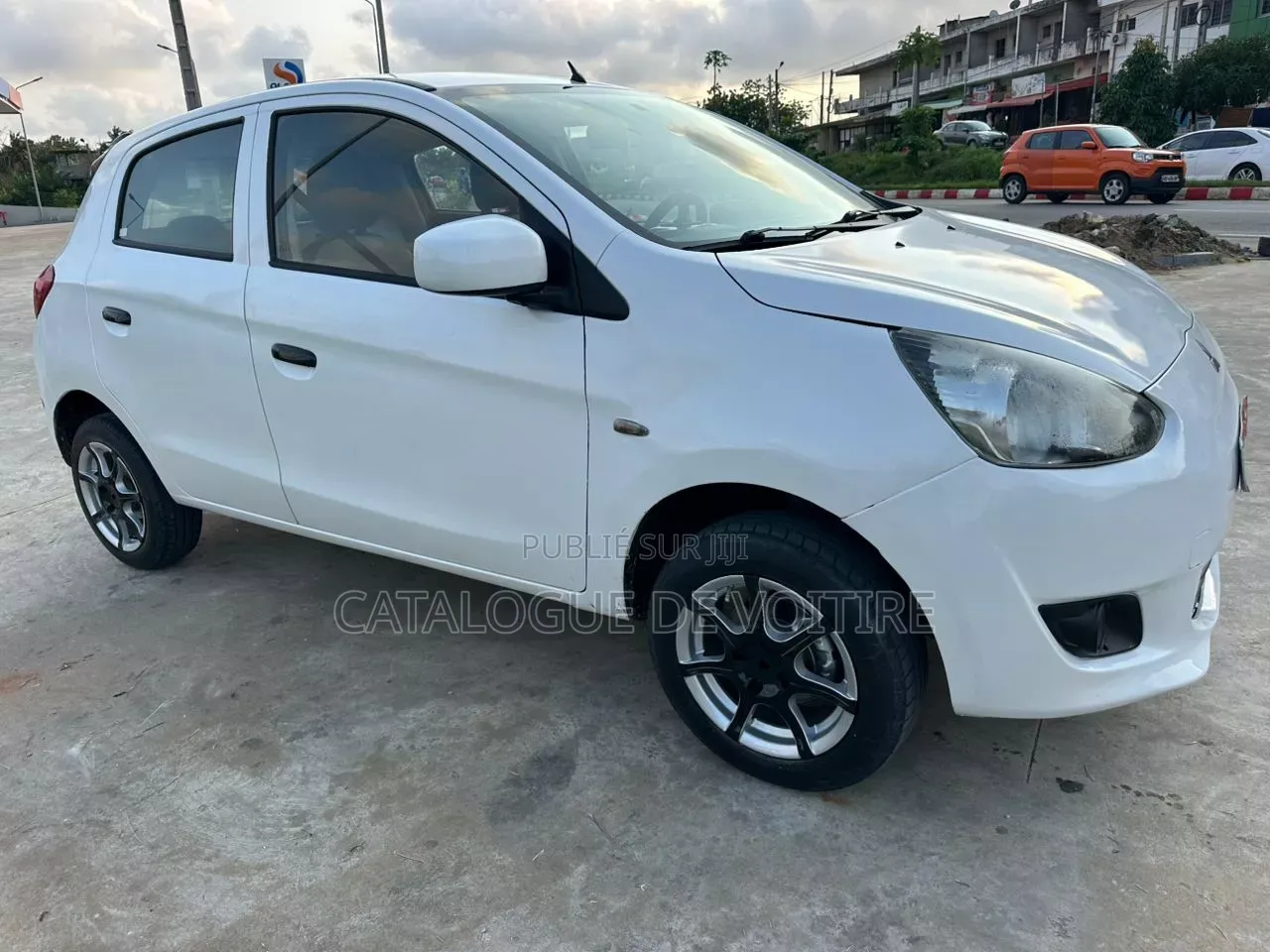 Mitsubishi Mirage 2014 Blanc