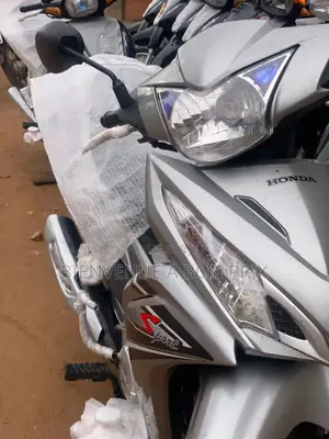 Nouveau Yamaha FZS V3 2019 Noir