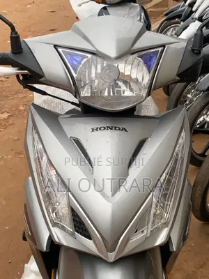 Nouveau Yamaha FZS V3 2019 Noir
