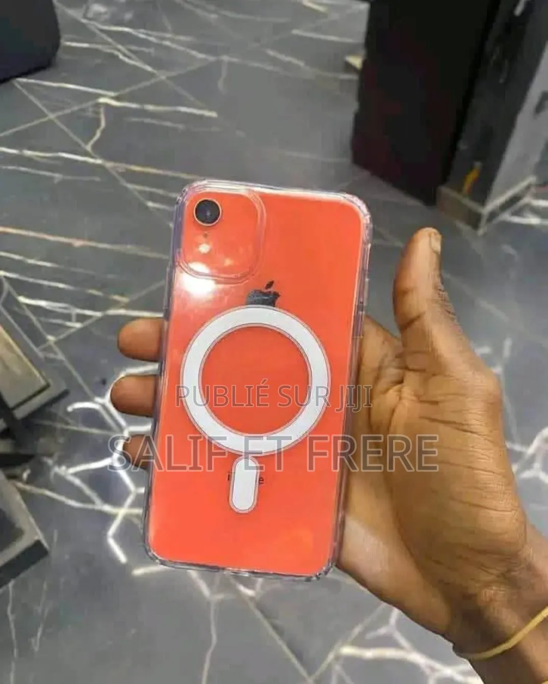 Nouveau Apple iPhone XR 128 GB Autre