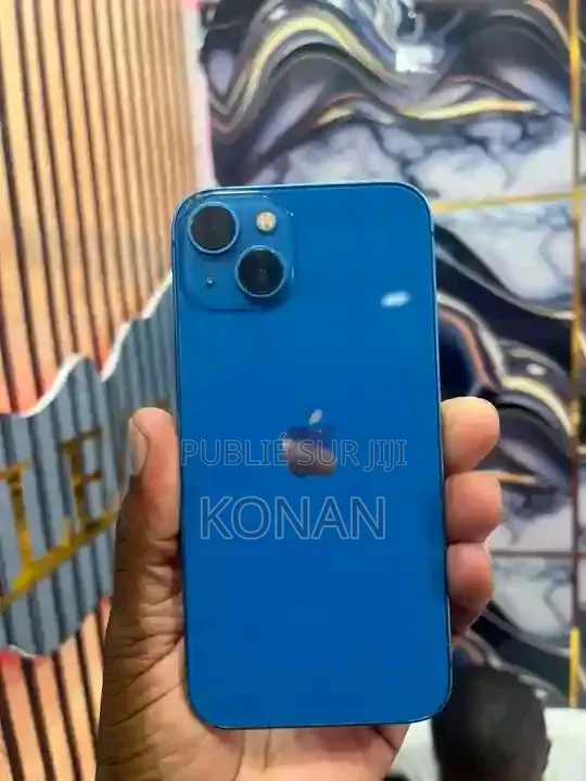 Nouveau Apple iPhone 13 128 GB Bleu
