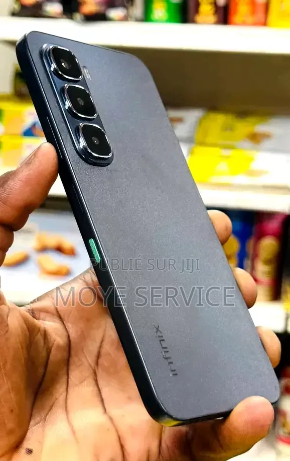 Nouveau Infinix Hot 60i 256 GB Autre