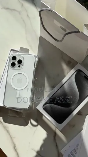 Nouveau Apple iPhone 15 Pro Max 512 GB Gris