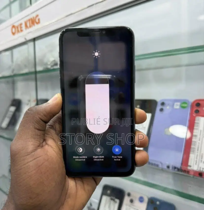 Nouveau Apple iPhone 11 Pro 64 GB Autre