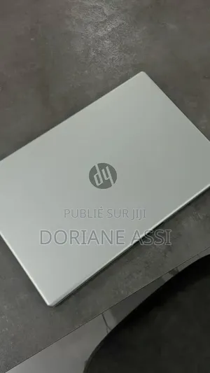 Nouveau HP EliteBook 840 G7 256GB AMD Ryzen 7 eMMC 512GB