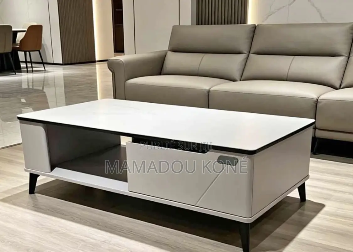 Très Belle Table Centrale Boisé Design