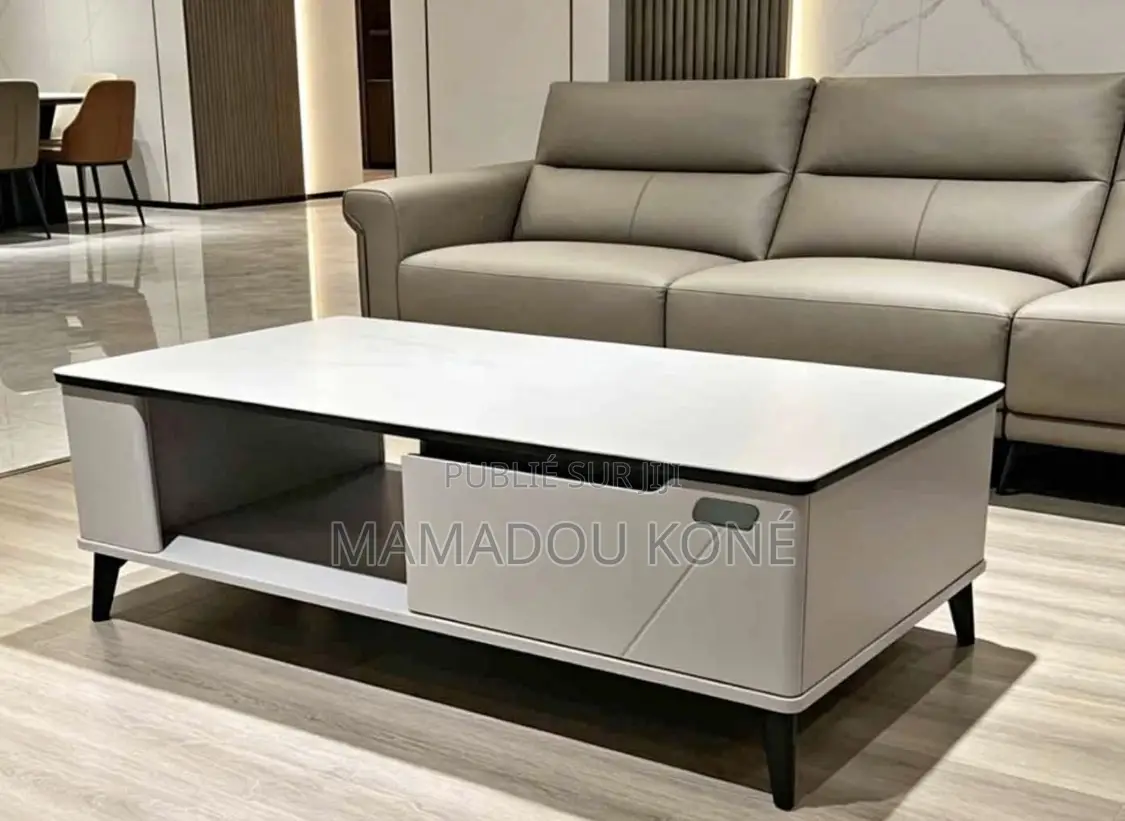 Très Belle Table Centrale Boisé Design