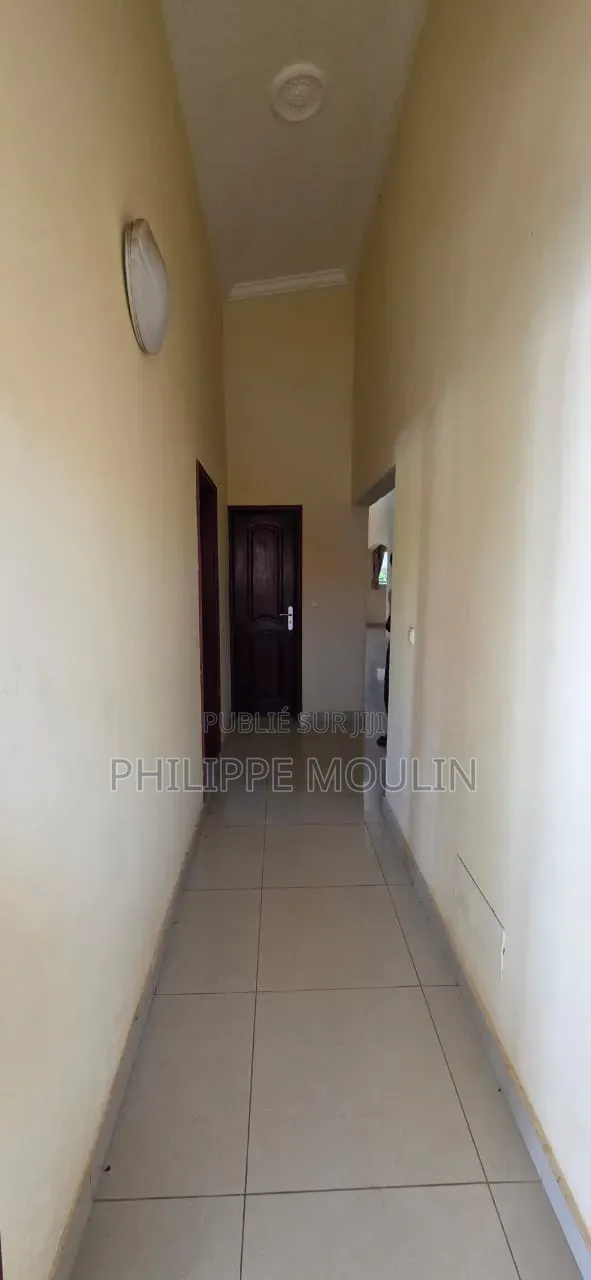 13chbre Villa dans Bassam Mockevill à Vendre