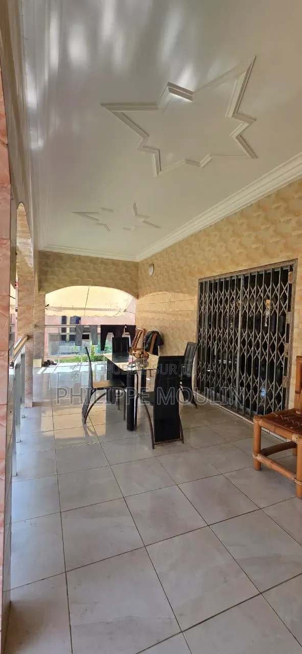 13chbre Villa dans Bassam Mockevill à Vendre