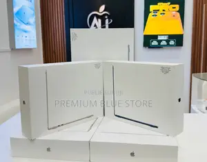 Nouveau Apple MacBook Air 2025 M4 16GB Apple M4 SSD 256GB