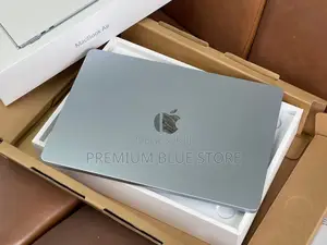 Nouveau Apple MacBook Air 2025 M4 16GB Apple M4 SSD 256GB