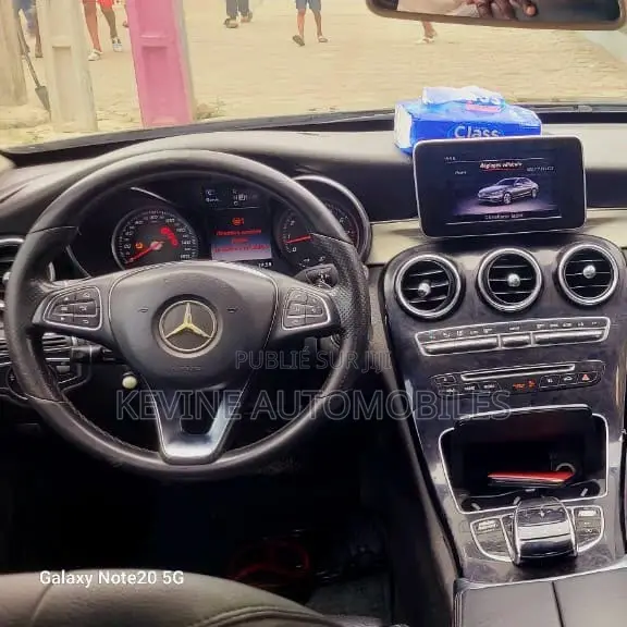 Mercedes-Benz C300 2016 Autre