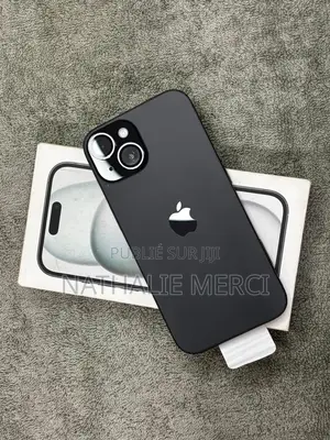 Nouveau Apple iPhone 15 128 GB Noir