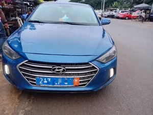 Hyundai Elantra 2017 Bleu