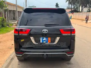 Toyota Land Cruiser 4.5 V8 GXR 2017 Noir