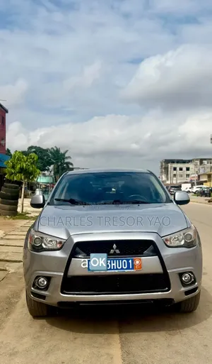 Mitsubishi RVR 2.0 2012 Gris