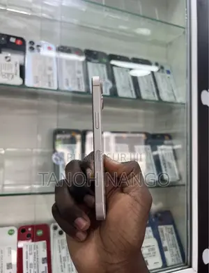Apple iPhone 13 128 GB Rose