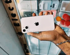 Nouveau Apple iPhone 13 256 GB Blanc