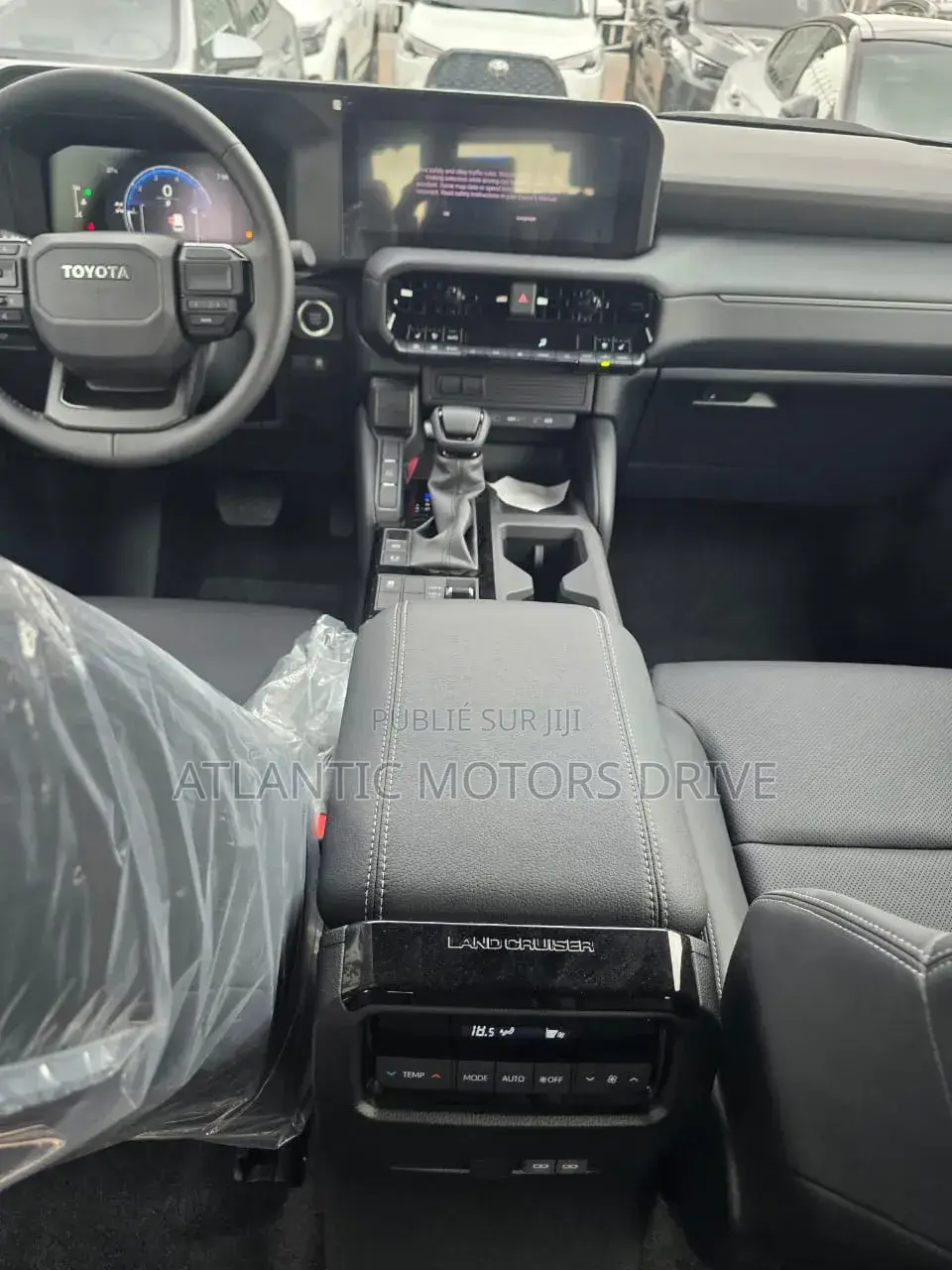 Nouveau Toyota Land Cruiser Prado 2025 Noir