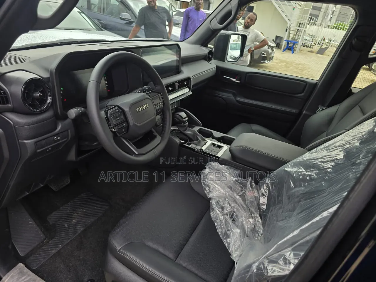 Nouveau Toyota Land Cruiser Prado 2025 Noir