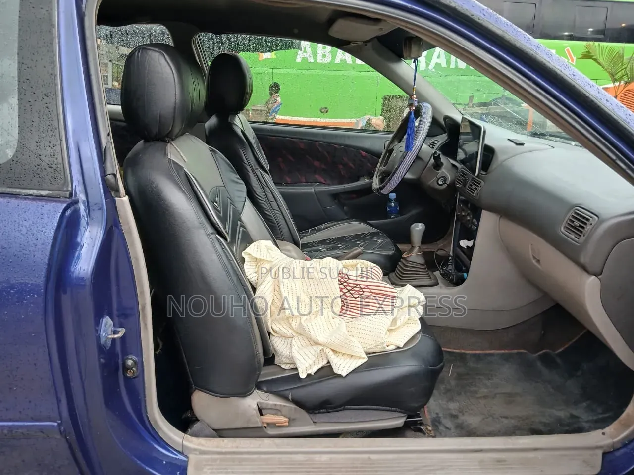 Toyota Corolla 2002 Bleu